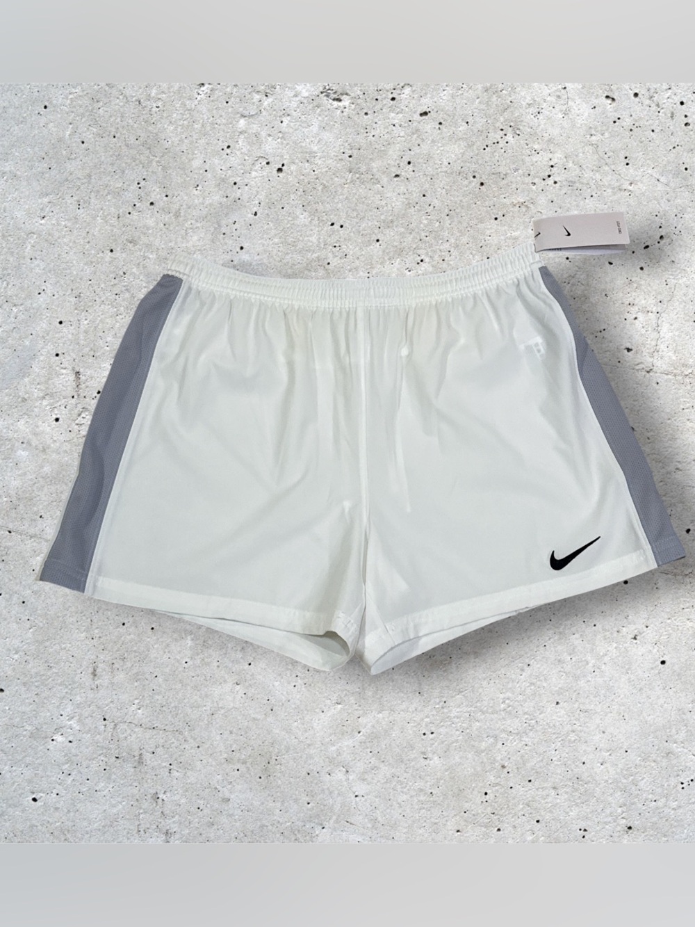 Nike Women's Dri-Fit Shorts, White With Gray Stripe, Size Large, NWT